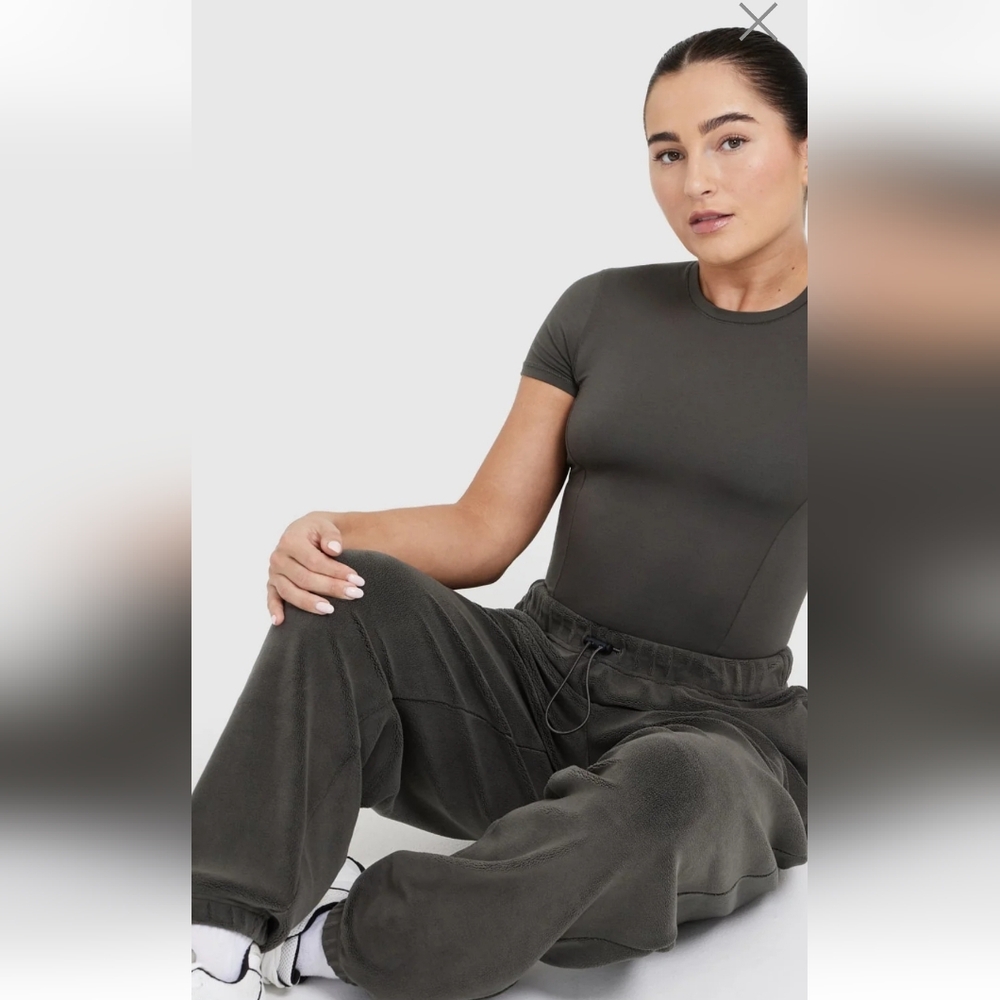 Oner Active Fleece Oversized Jogger | Deep Taupe